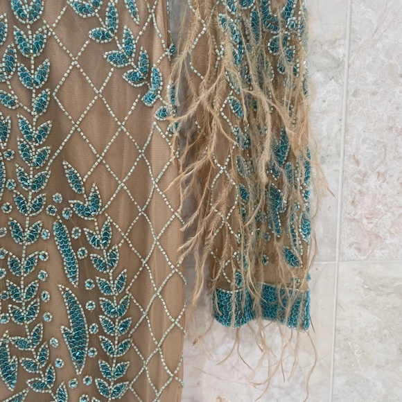 LARA {6} Dress Nude Teal Beaded Cocktail Dress Long-Sleeved - Picture 6 of 16